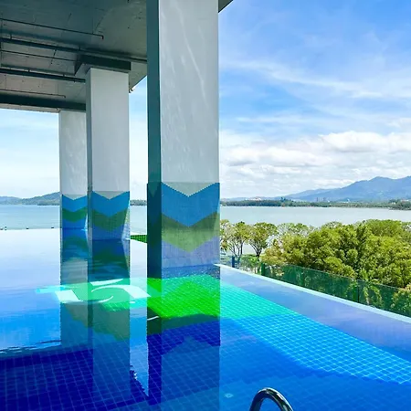 Bay Premier Suites By Ssvc Kota Kinabalu Exterior photo