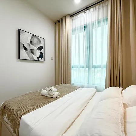 Bay Premier Suites By Ssvc Kota Kinabalu Exterior photo