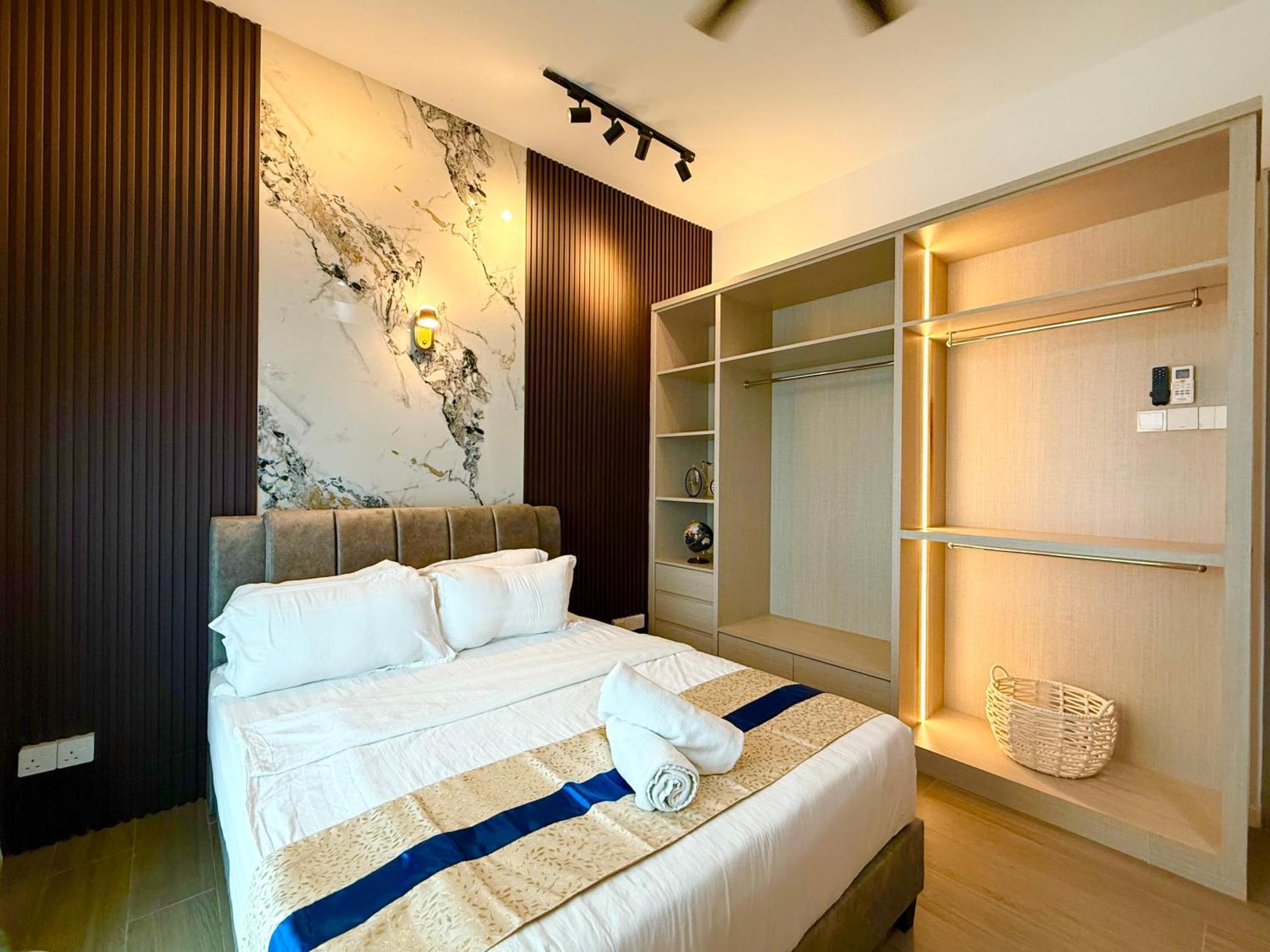 Bay Premier By Ssvc *